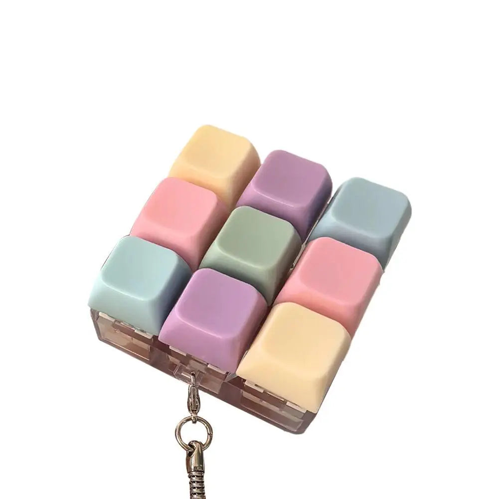 1/4/5/9 Button Keyboard Fidget Clicker Mechanical Keyboard Fidget Keychain For Gifts To Pass The Boring Time