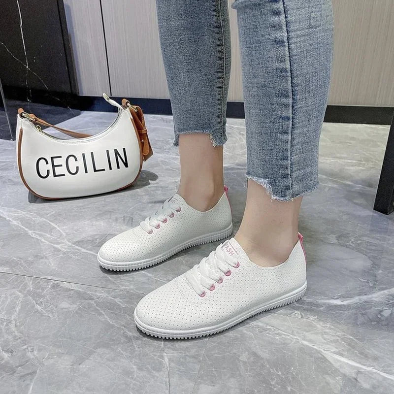 Women's Vulcanized Shoes Breathable Comfortable Hole Outdoor Sports Shoes Summer Running Shoes Fashion Board Shoes Thick Sole