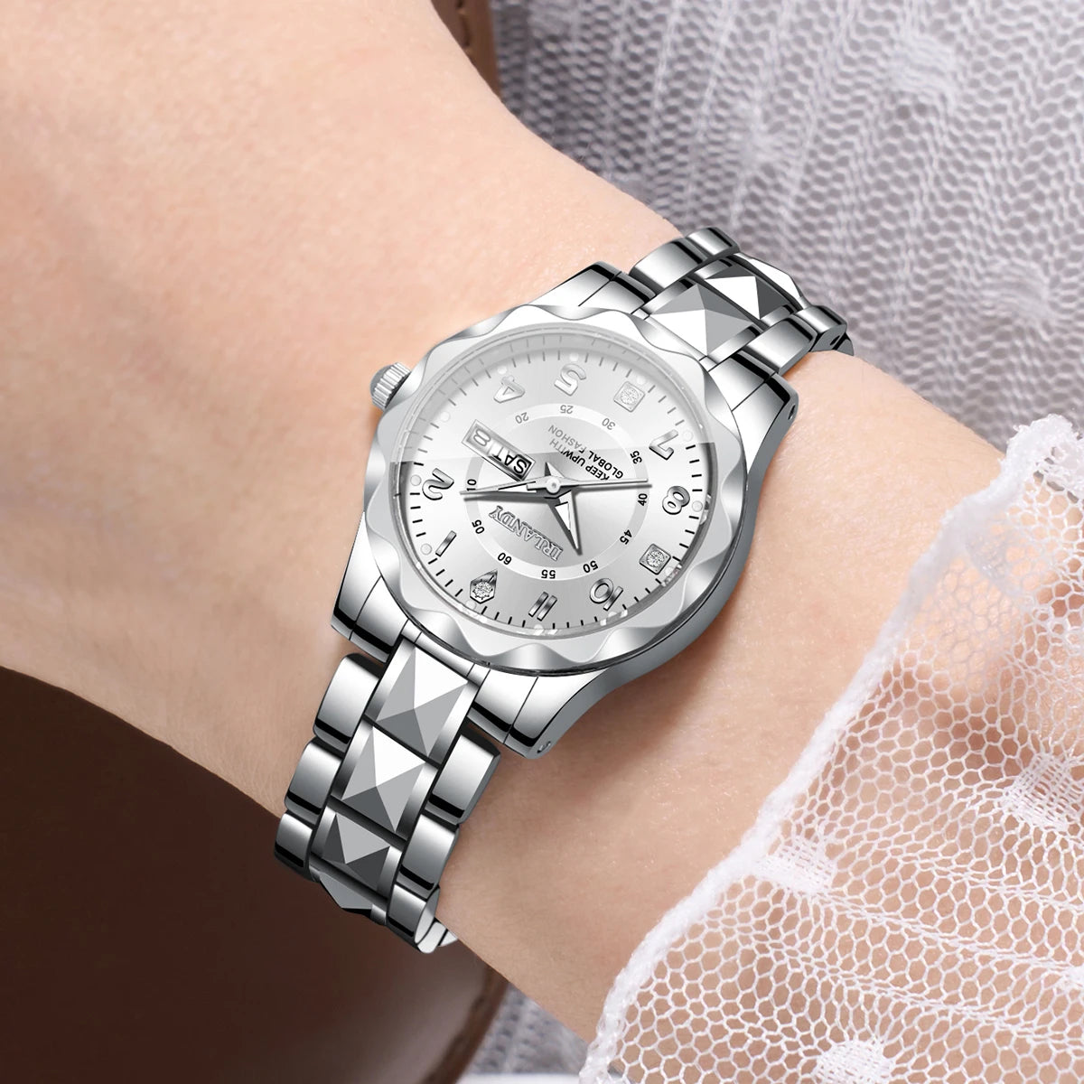 Luxury Diamond Dial Women Quartz Watch Stainless Steel Strap Calendar Wristwatches Relogio Feminino（Without Box）