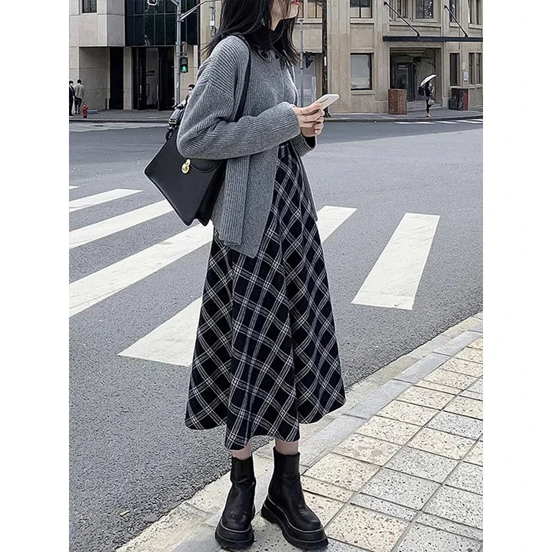 New 2025 Plaid Long Skirts Women Korean Style High-waisted A-line Thin Skirt Casual Daily Basics Skirts Woman