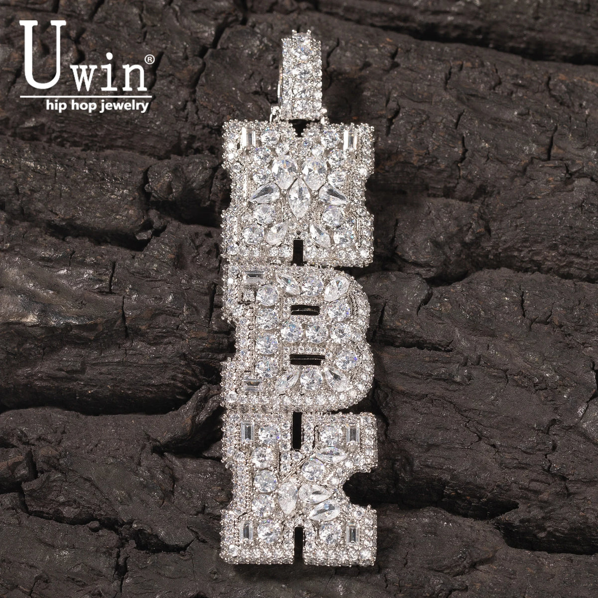 Uwin Custom Vertical Initial Letter Pendant Mixed Inlay Irregular Shape Cubic Zircon NamePlate Necklace Hiphop Jewelry