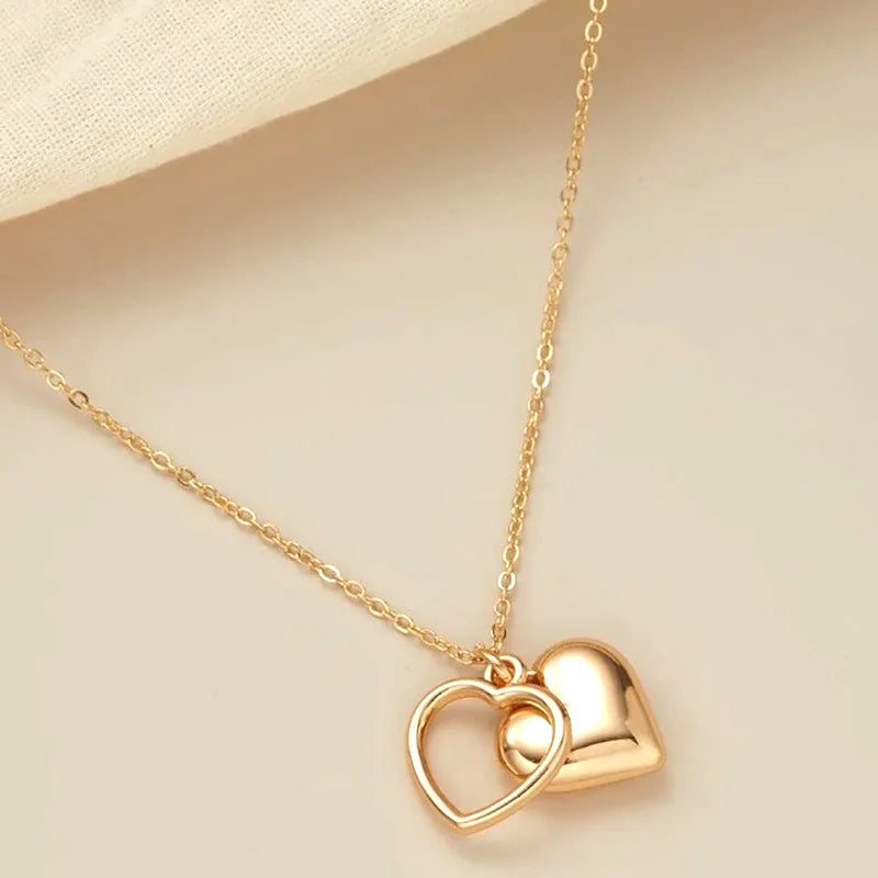 Romantic Heart Necklace Elegant for Valentine's Day Women's Love Pendant Jewelry Anniversary Gift Daily Wear Accessories