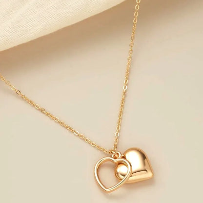 Romantic Heart Necklace Elegant for Valentine's Day Women's Love Pendant Jewelry Anniversary Gift Daily Wear Accessories