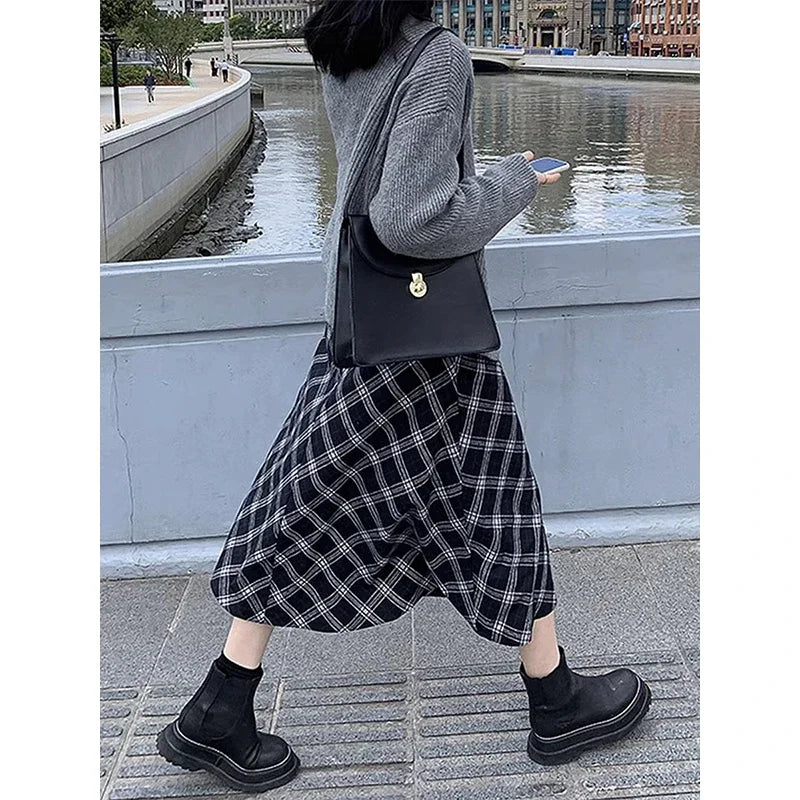 New 2025 Plaid Long Skirts Women Korean Style High-waisted A-line Thin Skirt Casual Daily Basics Skirts Woman