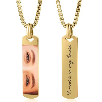 Personalized Eyes Necklace for Men Women Custom Eye Picture Pendant Necklace Engraving Name Necklaces Jewelry Gifts for Him Her