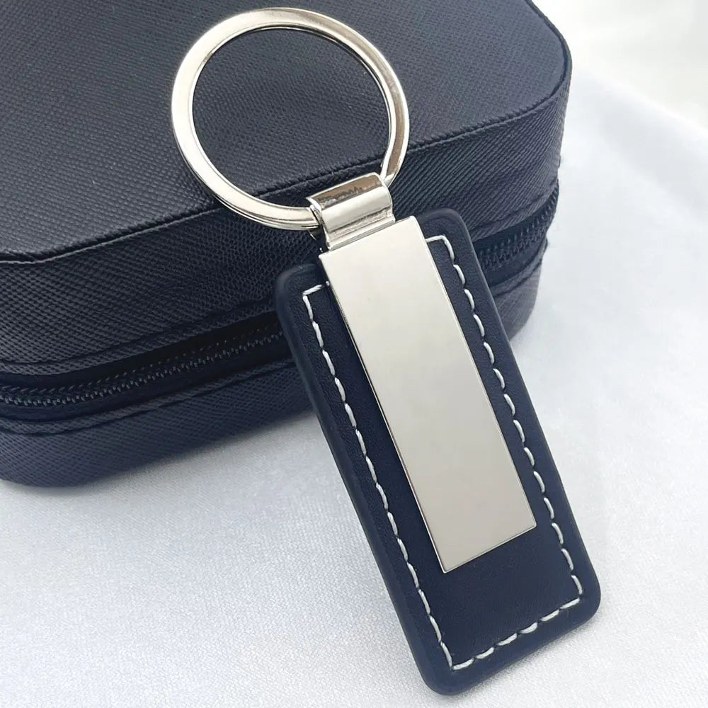 Hot Custom Logo Metal Stainless Steel for Car Moto Keychain Men and Women Keyring Leather Engraved Engraving Key Chain Gift