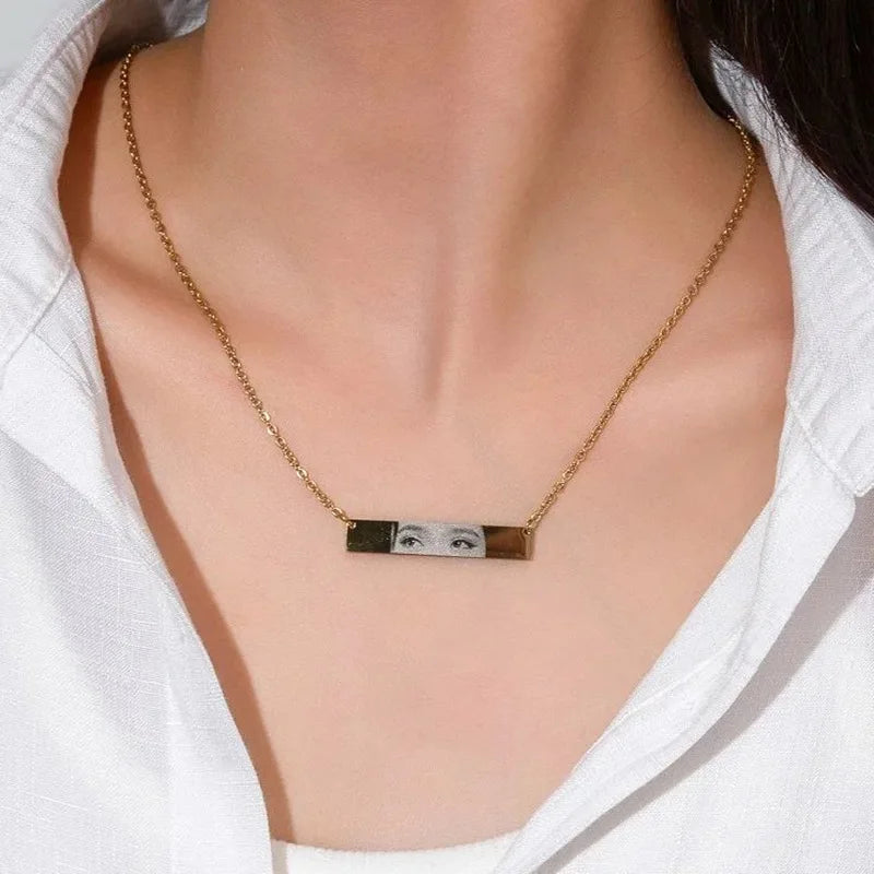 Personalized Eyes Necklace for Men Women Custom Eye Picture Pendant Necklace Engraving Name Necklaces Jewelry Gifts for Him Her
