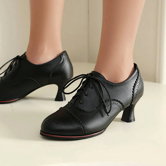 Women's Kitten Heels Oxford Pumps Retro Victorian Style Vintage Mid-Heels Lace Up Brogues Witch Costume Cosplay Shoes