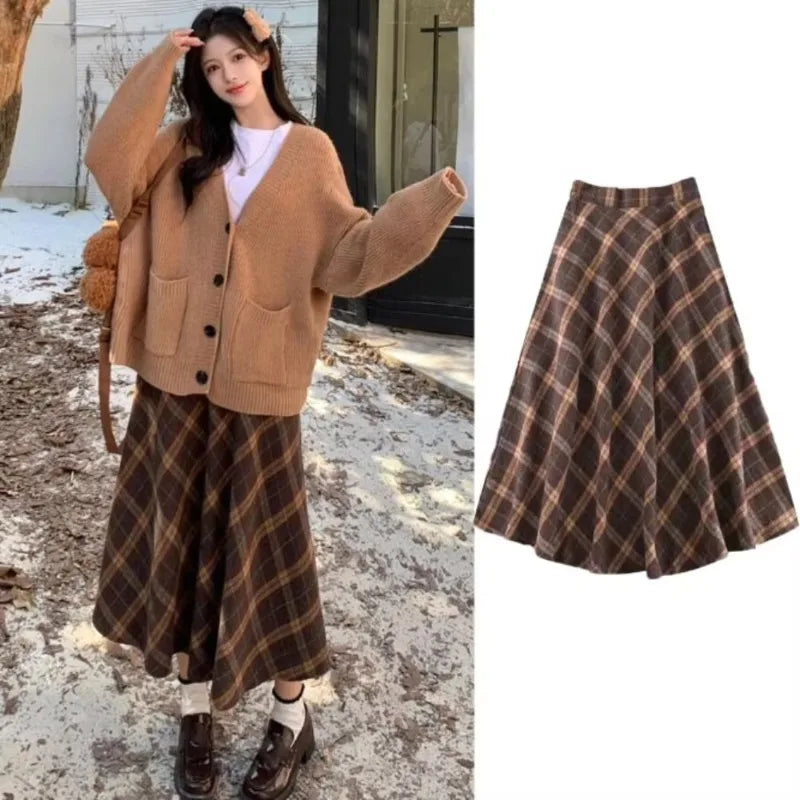 Women's Brown Plaid Flared Skirt