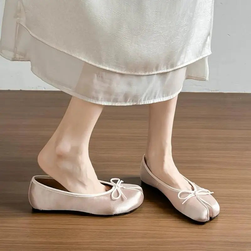 Women Satin Split Toe Ballet Flats Bowtie Slip On Shoes Elegant Silk Soft Flat Loafers Fashion Casual Walking Footwear