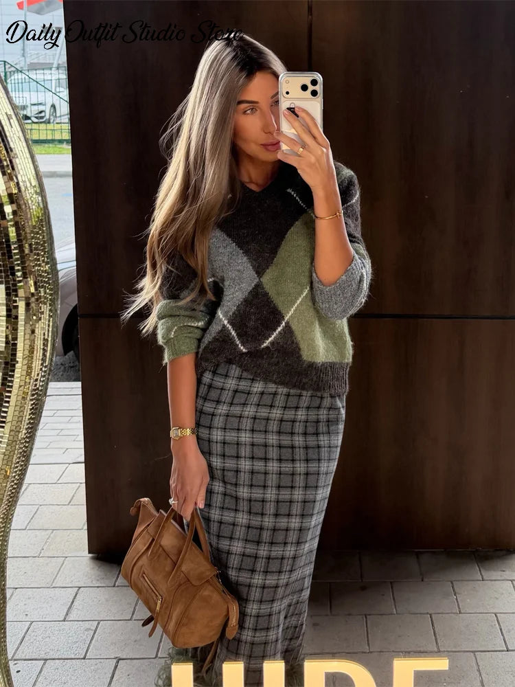 Elegant Knit Sweater Plaid Midi Skirt Set Faux Fur Hem Patchwork Pullover Casual Fall Winter Elegant 2026 New Chic Hot Lady Sets