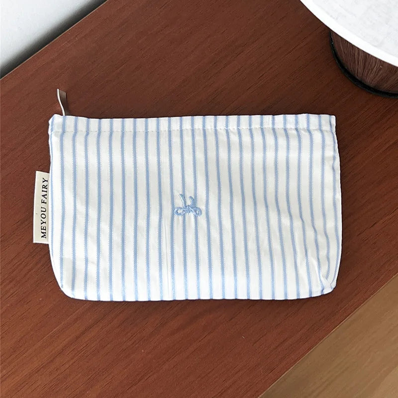 New Blue Color Mommy Bag Bowknot Embroidery Makeup Bag Zipper Baby Diaper Bag Nappy Pouch Travel Toiletry Storage Bags