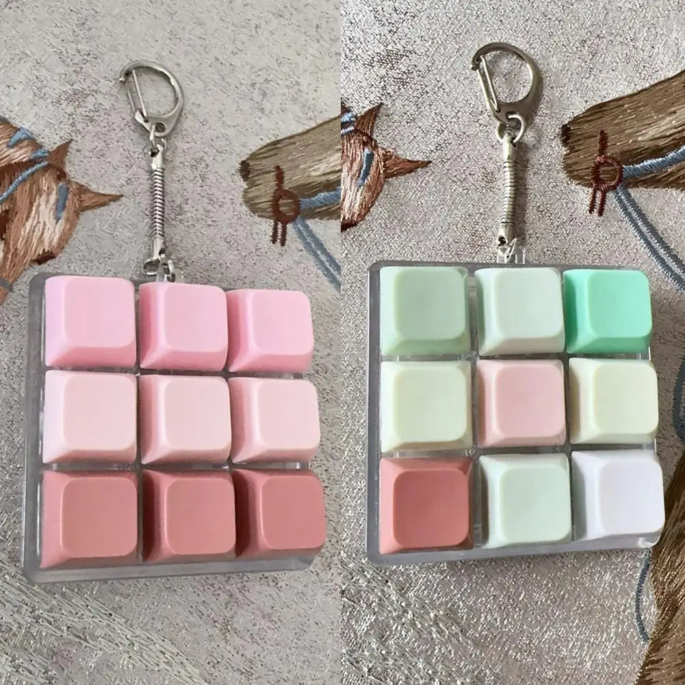 Decompression 9 Keyboard Key Toy For Adults Antistress Toys Boys Girls Anti Stress Finger Keyboard Games Keychain ﻿