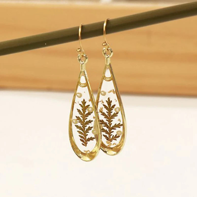 Natural Flower Drop Earrings Unique Epoxy Resin Real Flowers Earrings Elegant Pressed Flowers Earring Wholesale Custom Accessory