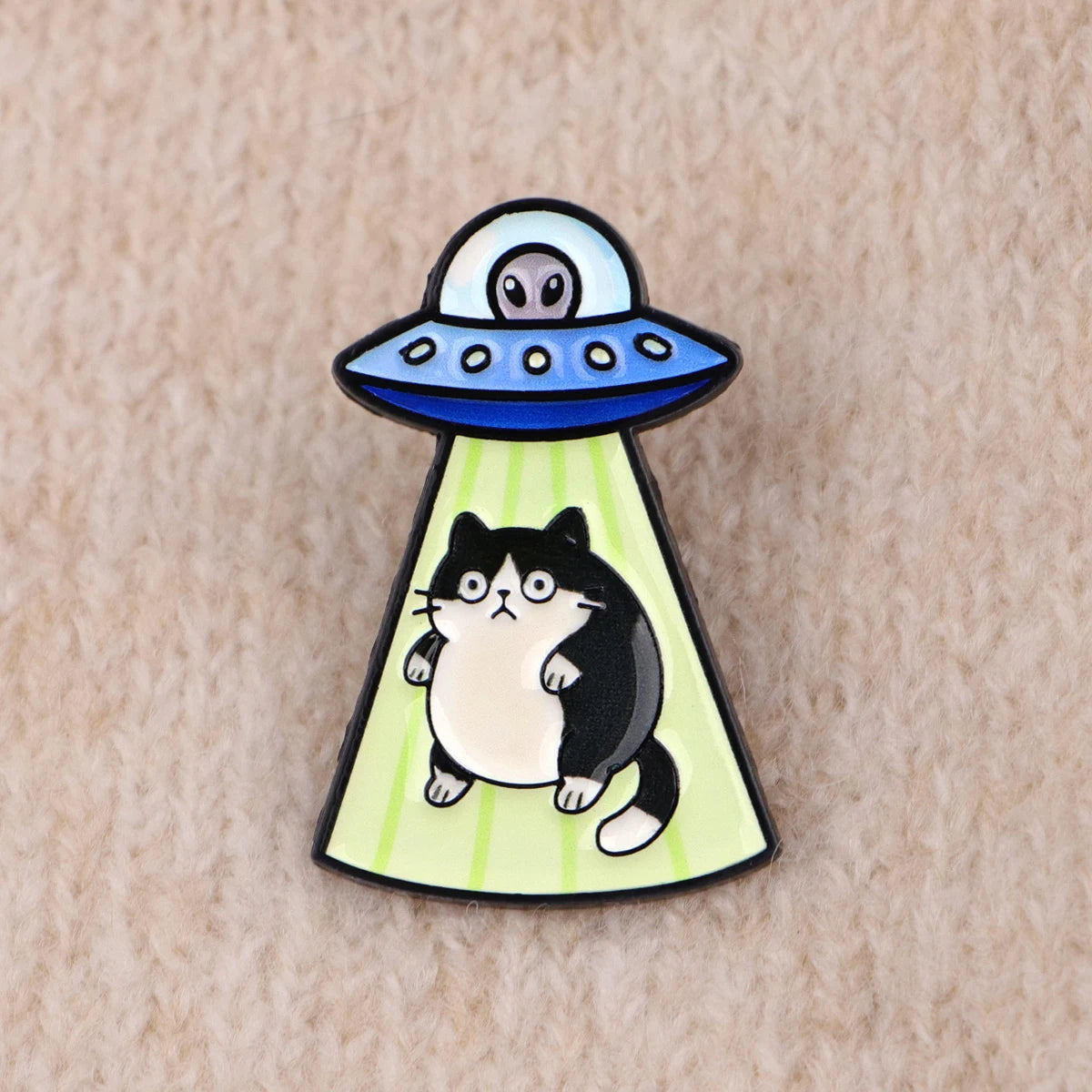 3pcs/Set Alien UFO Enamel Pin Funny Cat and Cow Brooches Lapel Badges Briefcase Backpacks Accessories Decoration Jewelry Gifts