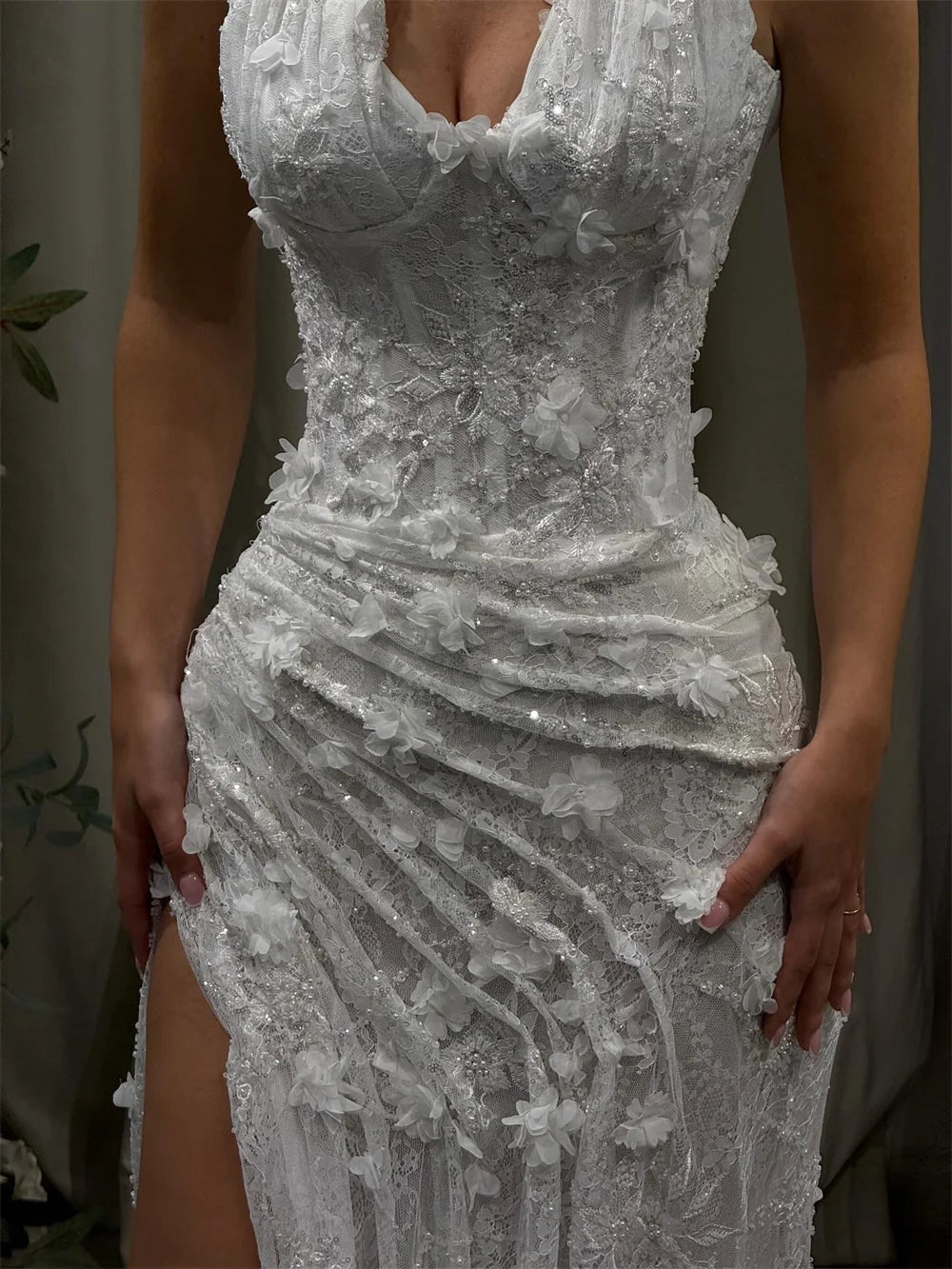 Tokyo Customized Elegant High Necklink Wedding Dresses Sleeveless Mermaid Bridal Gowns 2025 White Side High Split Wedding Gowns