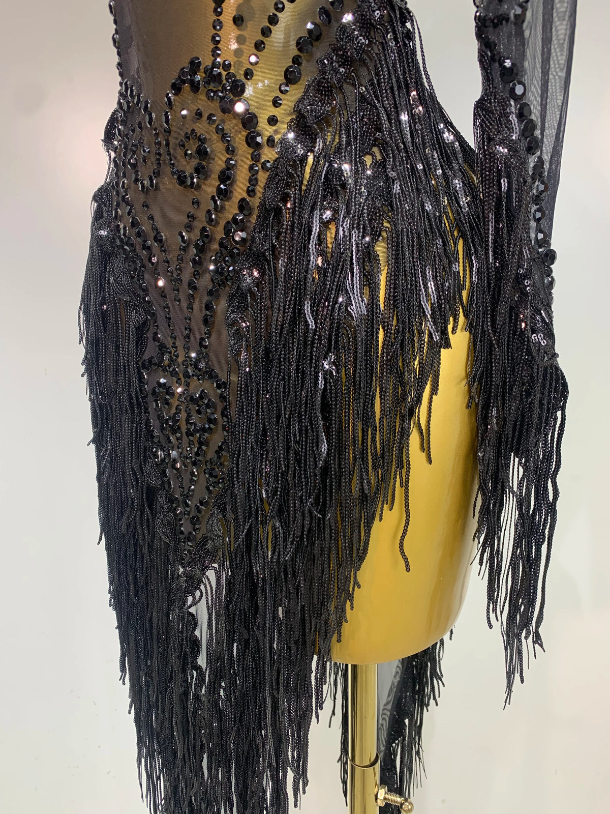 Sparkly Rhinestones Sequins Fringes Birthday Celebrate Evening Dress Women Sexy Mesh Transparent Dance Costume Photo Shoot Wear