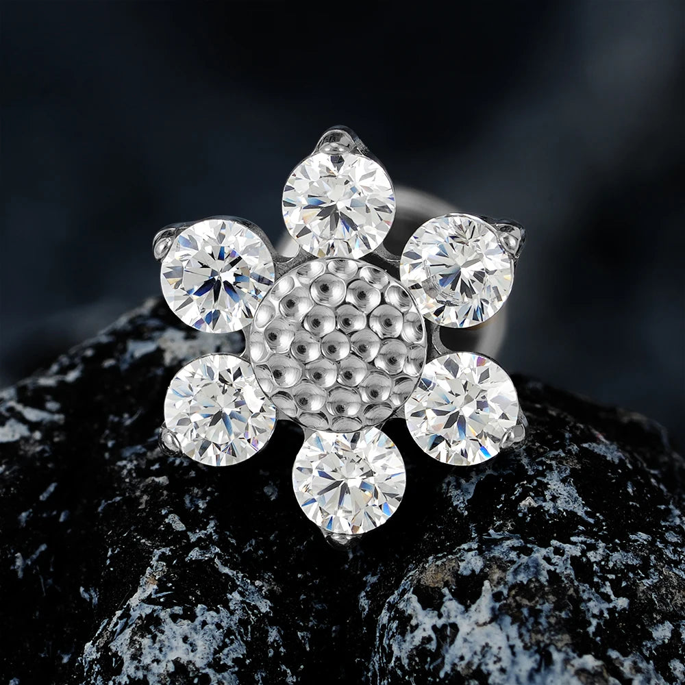 Right Grand ASTM F136 Titanium 16G Mini Sunflower Cartilage Earring Dainty Flower CZ Helix Conch Earlobe Piercing Labret Stud