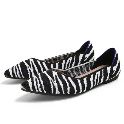 Women's flat shoes 2025 new fashionable patterns with various beautiful colors knitted breathable shoes