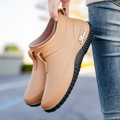 Leisure Thick Soled Waterproof Outdoor Wear-resistant Women's Short Tube Water Shoes Daily Casual Rain Boots 2026 New