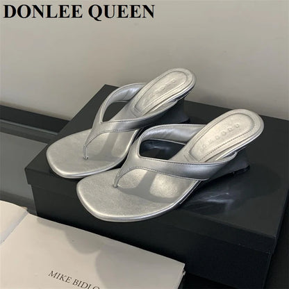Women's Toe-Post Heeled Sandals in Style Options