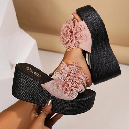 Women Wedges Slippers 2024 New Summer Beach Platform Sandals Fashion Flower Slippers Women High Heel Slippers Slides Women
