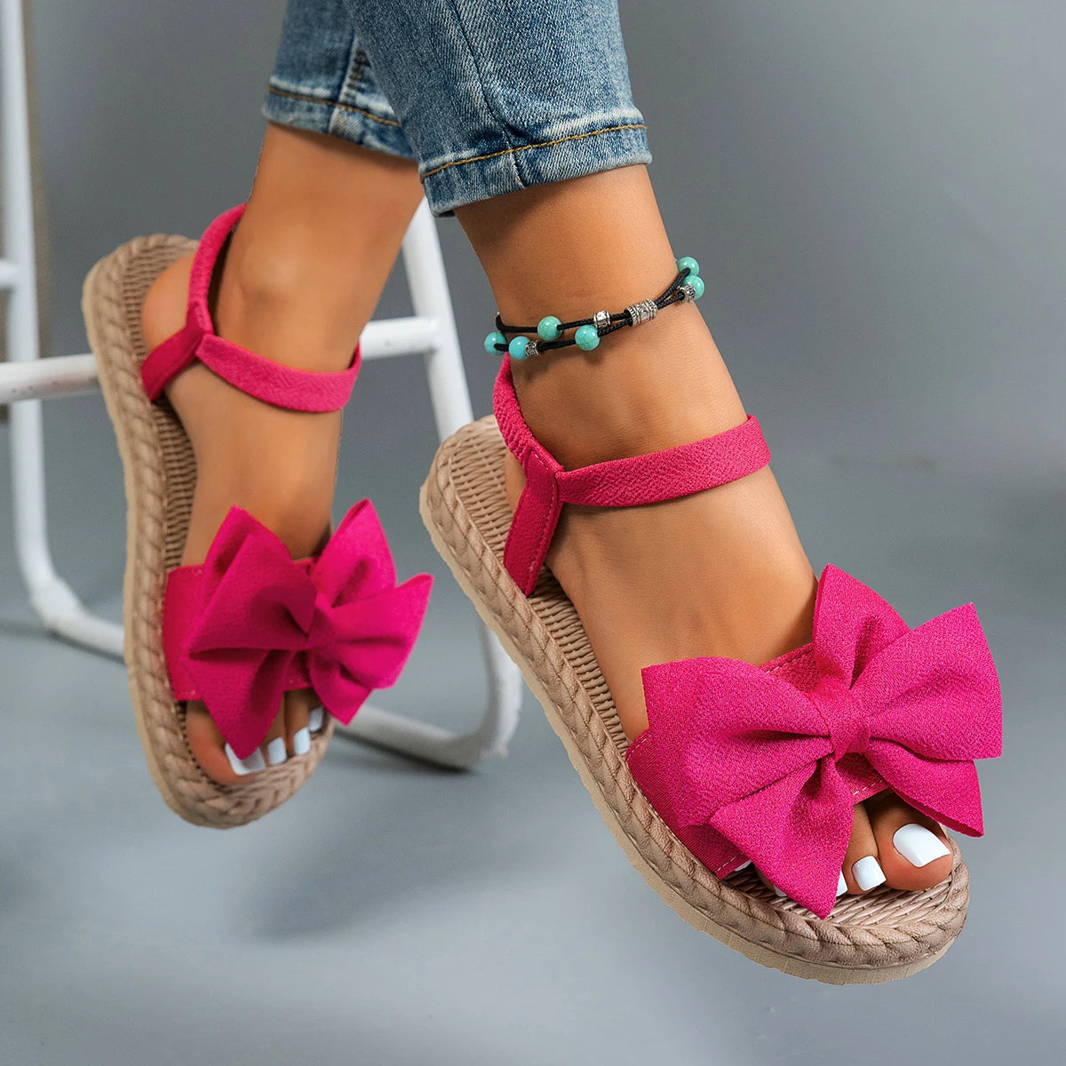 Women Slippers 2024 New Summer Lightweight Sandals Fashion Beach Casual Slippers Outdoor Bow Tie Flat Shoes Home Slides Women
