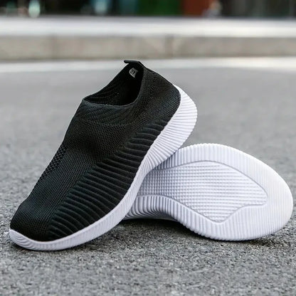 Women's Solid Color Sneakers Breathable Flying Woven Outdoor Shoes Lightweight Low Top Running Shoes