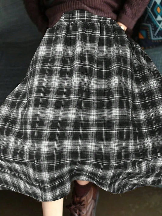 Women's Plaid A-Line Skirt with Pockets