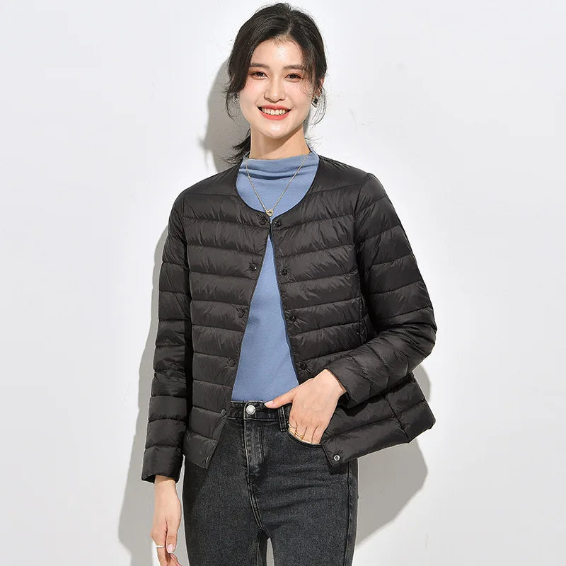 Lightweight Down Jacket Women's Autumn and Winter 2025 New Short Slim-fit V-neck Round Neck Mother's Wear All-match Warm Jacket