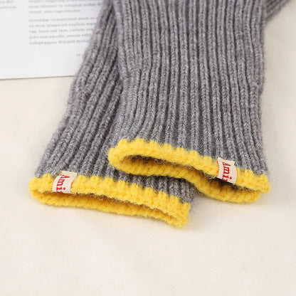 Women Winter Warm Knitted Full Finger Gloves Solid Wool Luxury Rhinestone Girl Fashion Touch Screen Mittens Female Drving