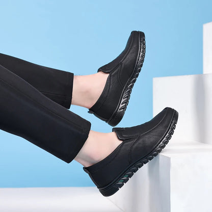 Leather Men Casual Shoes Brand Formal Mens Loafers Moccasins Breathable Slip on Retro Driving Shoes Men Sneakers Plus Size 39-48