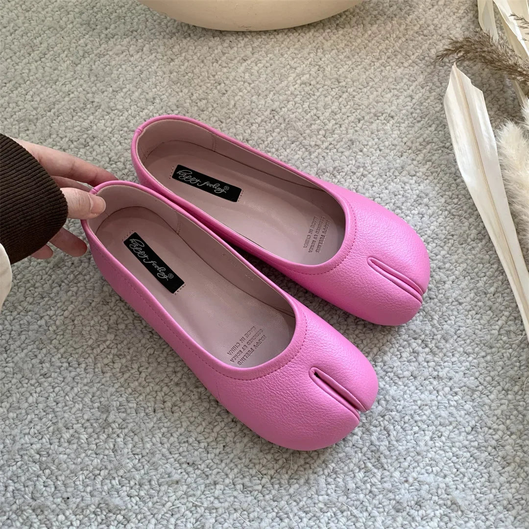 Women's Leather Toe Separator Loafers Flat Comfortable Slip-On Breathable Casual Shoes