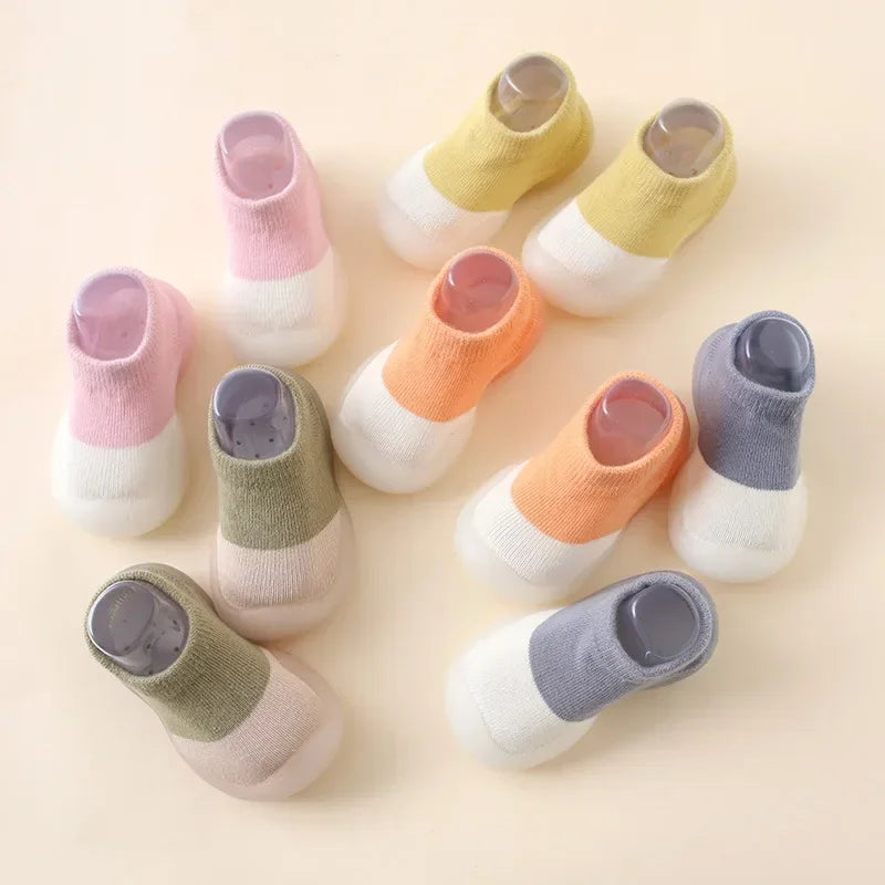 Baby Socks Shoes Infant Color Matching Cute Kids Boys Shoes Doll Soft Soled Child Floor Sneaker BeBe Toddler Girls First Walkers