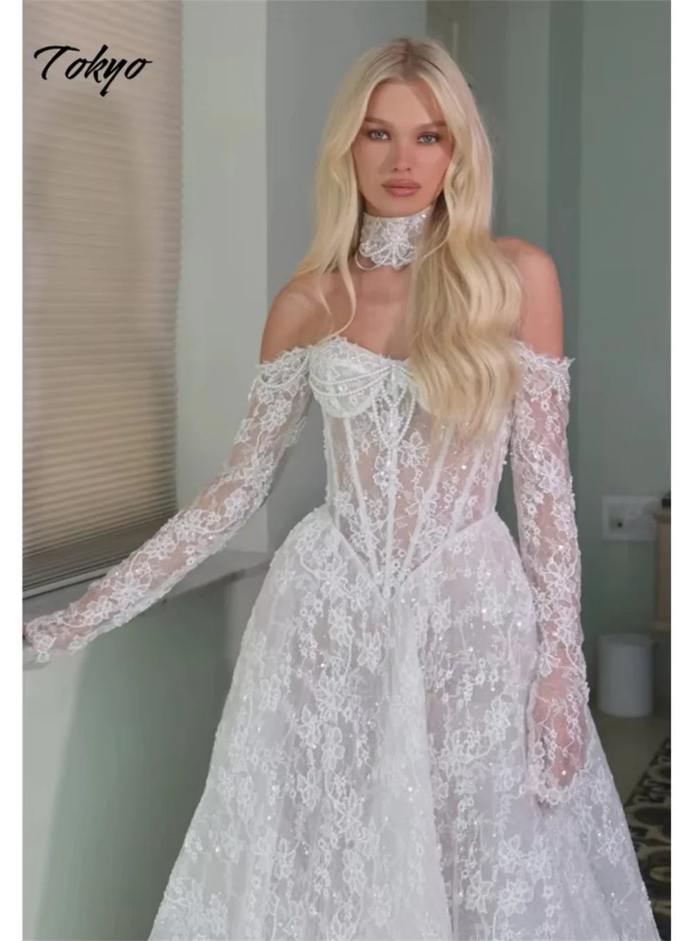 Tokyo Customized White Off the Shoulder Wedding Dress Long Sleeves A-Line Lace Wedding Gown Elegant Floor-Length Bridal Veil