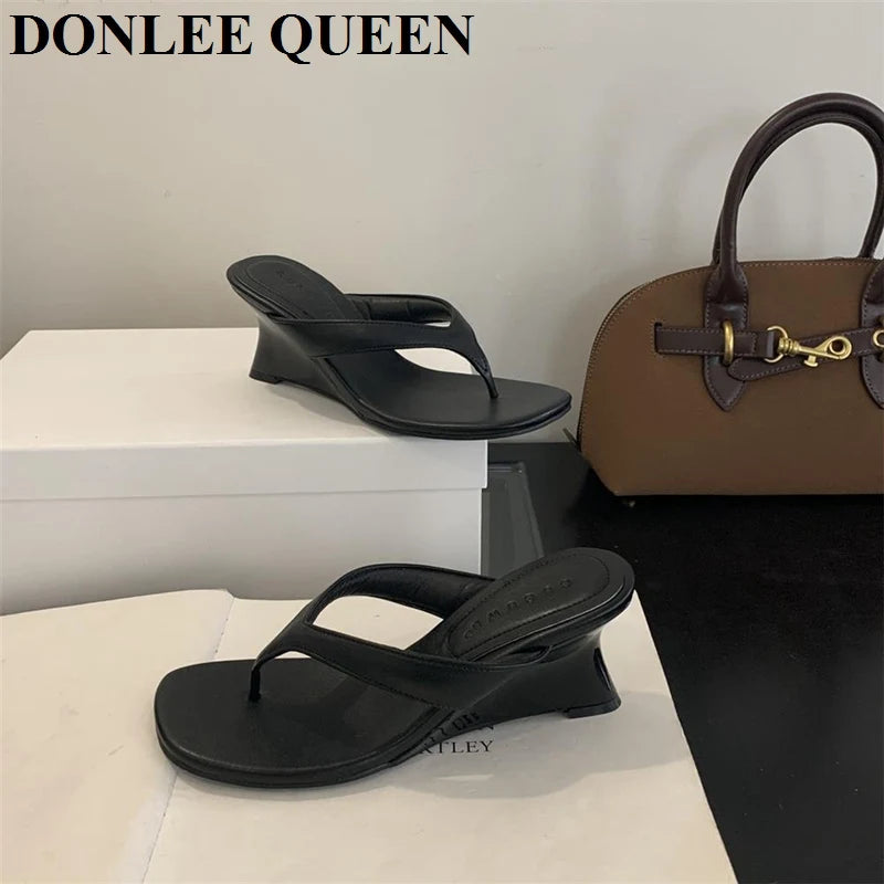 Women's Toe-Post Heeled Sandals in Style Options