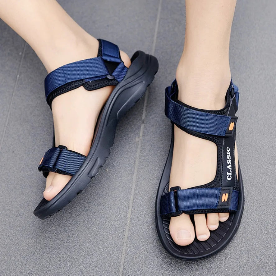 2026 Men Sandals Summer Leisure Beach Holiday Sandals Men Shoes New Outdoor Sneakers Male Retro Comfortable Casual Sandals Men