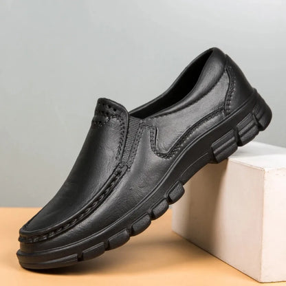 New Large Size 48 Lightweight Casual Shoes Men's Oil and Slip Resistant Chef Shoes One Stirrup Driving Shoes Garden Shoes Soft