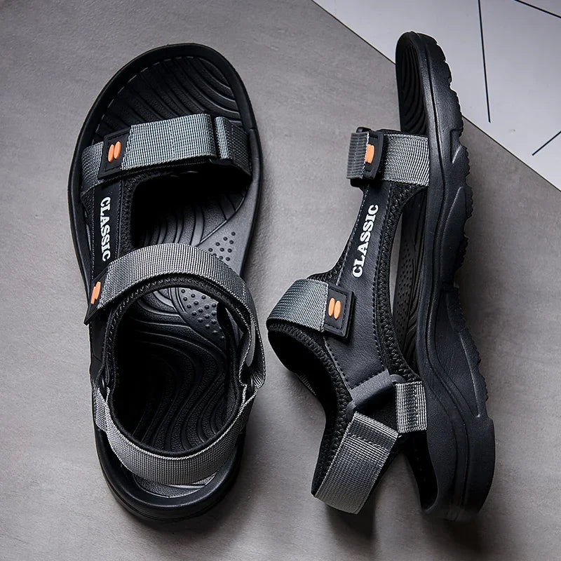 2026 Men Sandals Summer Leisure Beach Holiday Sandals Men Shoes New Outdoor Sneakers Male Retro Comfortable Casual Sandals Men