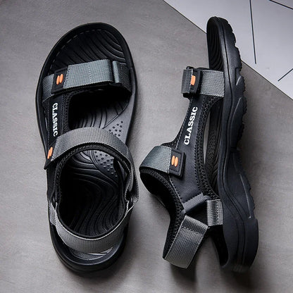 2026 Men Sandals Summer Leisure Beach Holiday Sandals Men Shoes New Outdoor Sneakers Male Retro Comfortable Casual Sandals Men