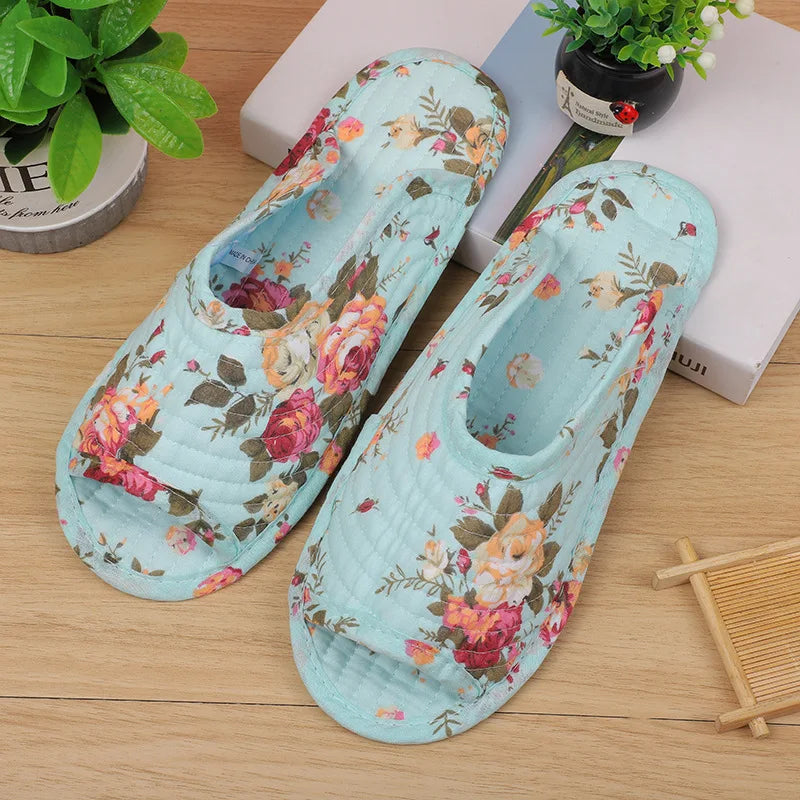 Women's indoor slippers, spring and autumn soft cotton slippers, women's retro floral home bedroom slippers