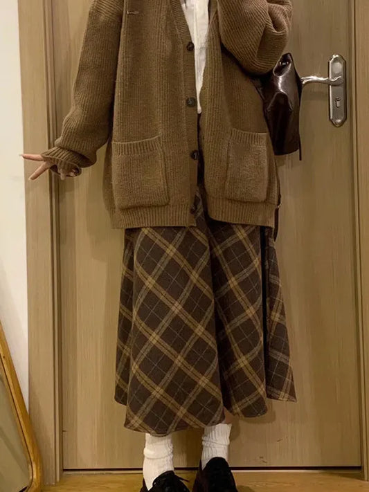 Retro Plaid Woolen  Skirt Women's Autumn Winter High Waist Slim A-Line Midi Skirt Elegant Fashionable Ladies' Skirt