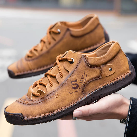 Shoes Men PU Leather Casual Shoes Comfortable Soft Classic Ankle Non Slip Flats Moccasin Hand Stitching Casual Boots Men's Shoes