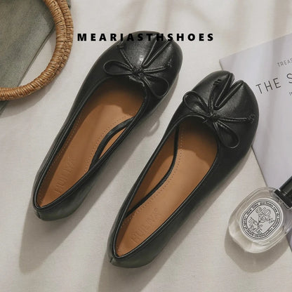 Women's Split-Toe Flats in Style Options