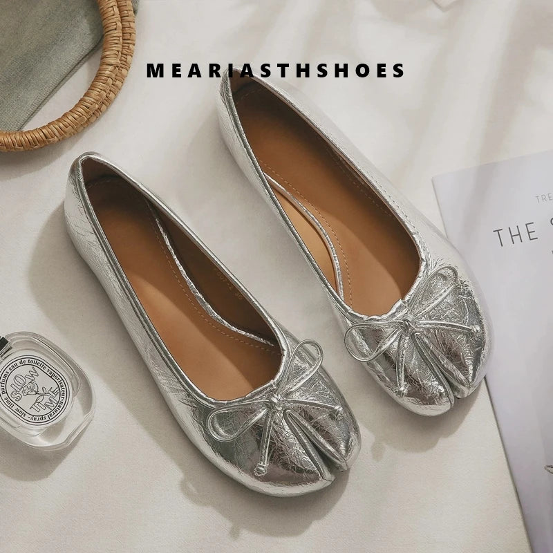 Women's Split-Toe Flats in Style Options