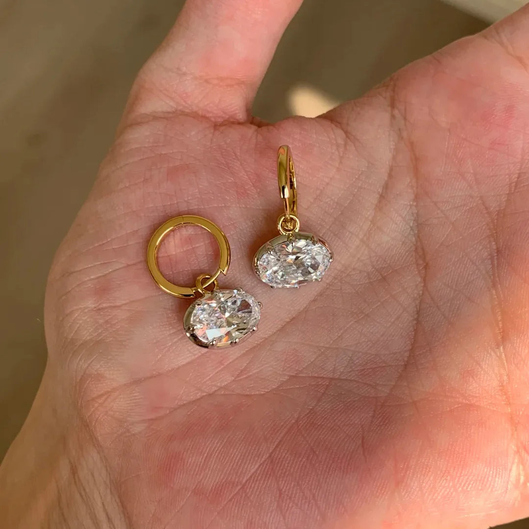 Fresh elegant simple earring Drape high-end fashion oval diamond pendant earrings for women suitable for daily jewelry gifts