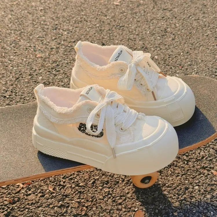 New Spring Women Breathable Sneakers Cute Pink Graffit Shoes Thick Heel Sneakers Casual Running Platform Y2K Lolita Sports Shoes