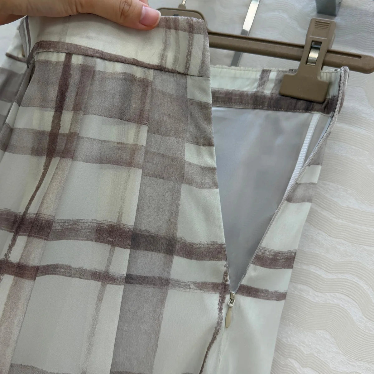 High Quality Plaid Print Pleated Midi Skirt Women Side Zipper A Line Mid Calf Skirts Daily Office Casual Bottoms