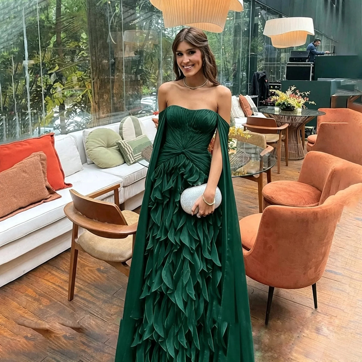 Luxury Red Strapless Formal Evening Dresses Chiffon Ruffled Skirt With Flowing Cape Sleeves Floor Length Wedding Guest Prom Gown