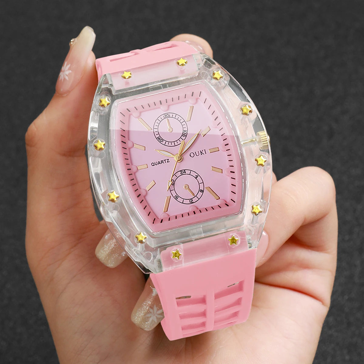 Fashion Tonneau Dial Women Quartz Watch Casual Silicone Strap Ladies Sports Wristwatches Relogio Feminino Gift（Without Box）